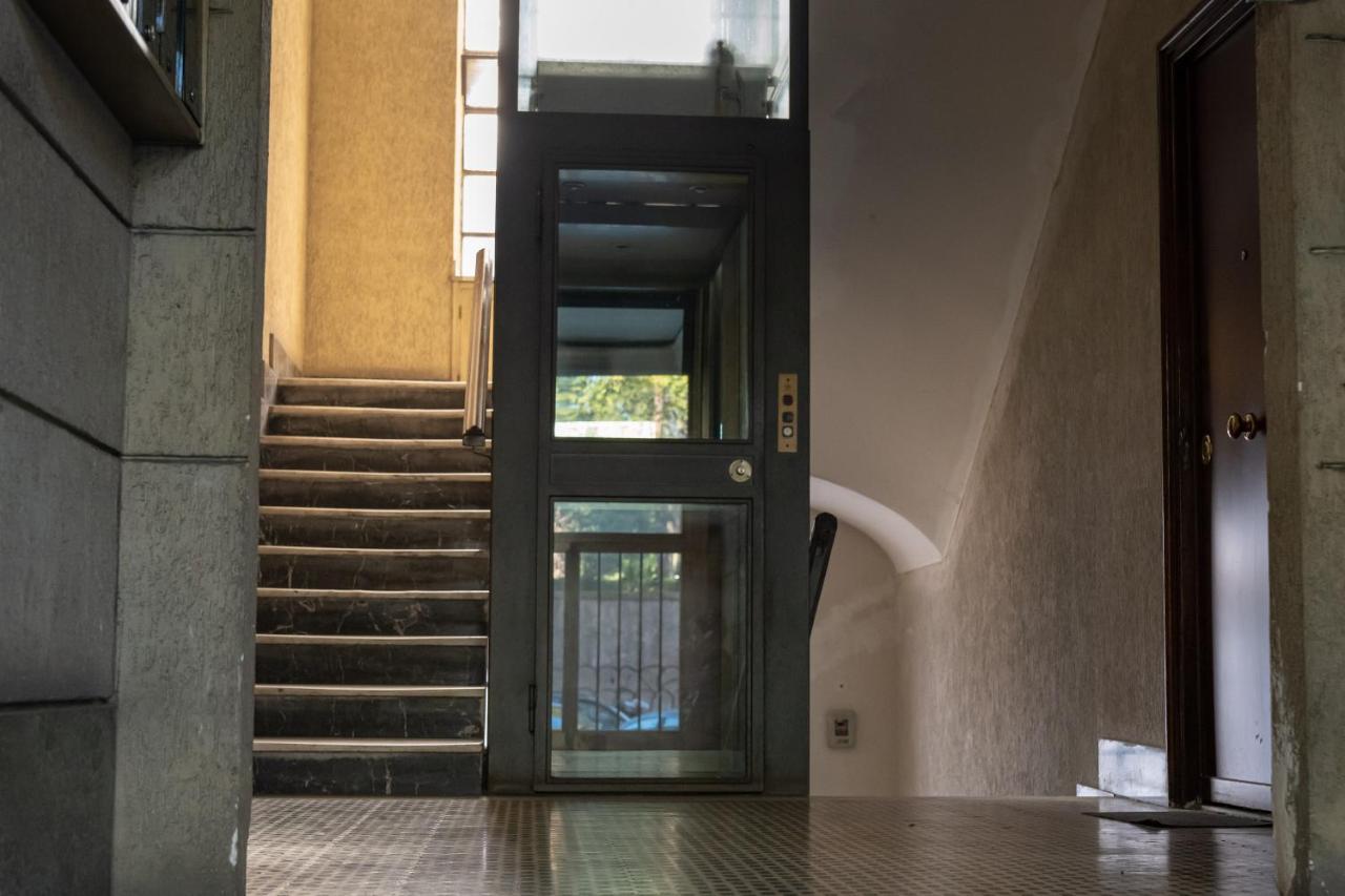 Peaceful Family Apartment, Near Metro Rome Extérieur photo